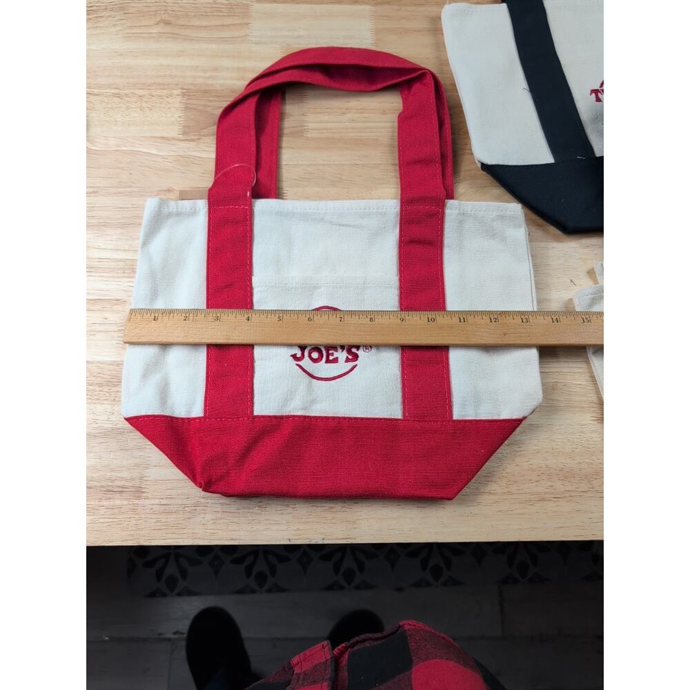 Lot Of 4 NEW Trader Joe’s Mini Canvas Reusable Tote Bags - All 4 Colors - - Picture 4 of 5